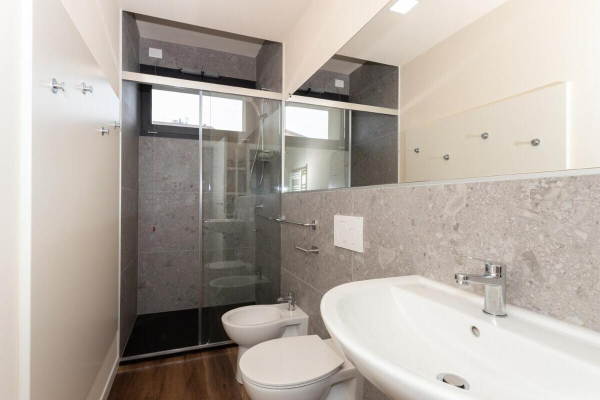 Hotel Palazzo Mazzini Cornaredo Esterno foto